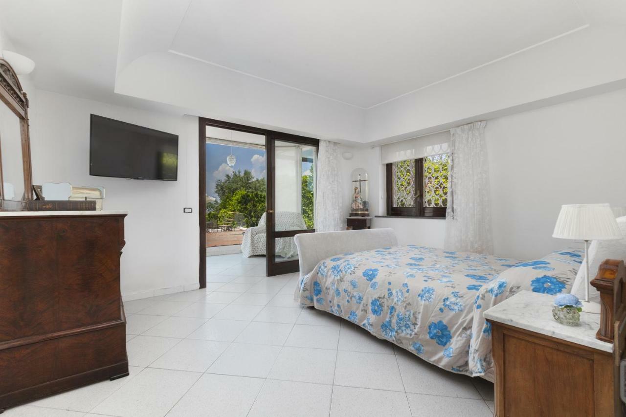 Amore Rentals - Villa Panorama Кастелламмаре-ди-Стабия Экстерьер фото